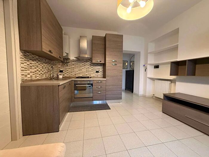 Appartamento bilocale in vendita in Piazza Volontari della Libertà Cantu, Cantu