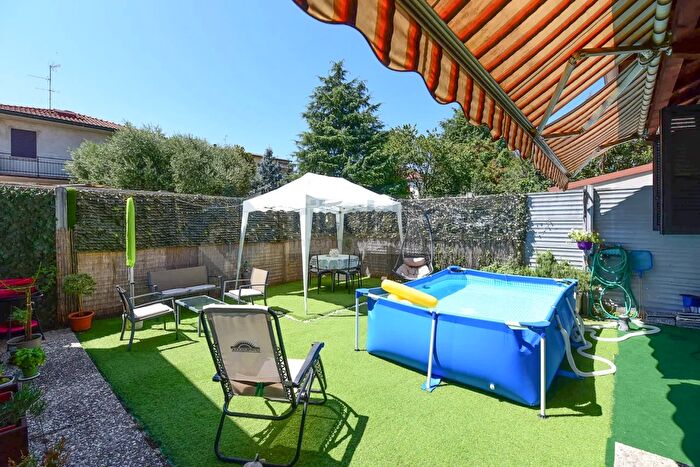 Casa quadrilocale in vendita in Cesano Maderno