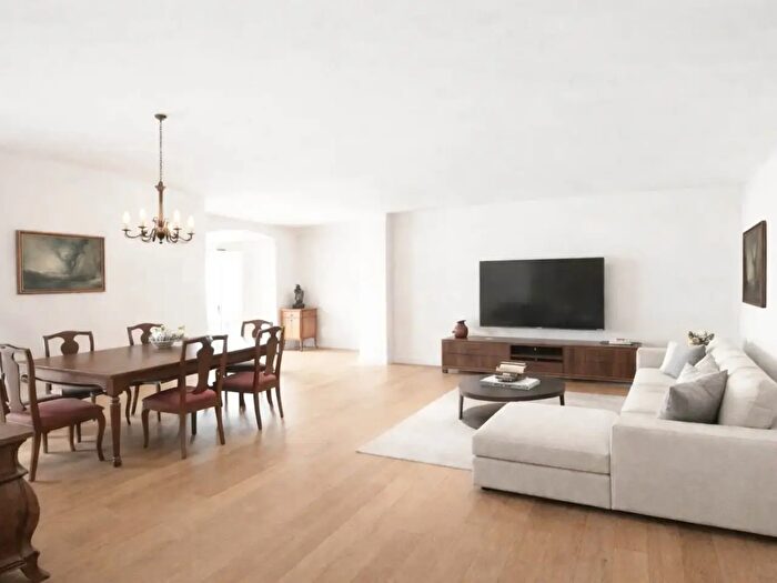 Appartamento trilocale in vendita in Firenze