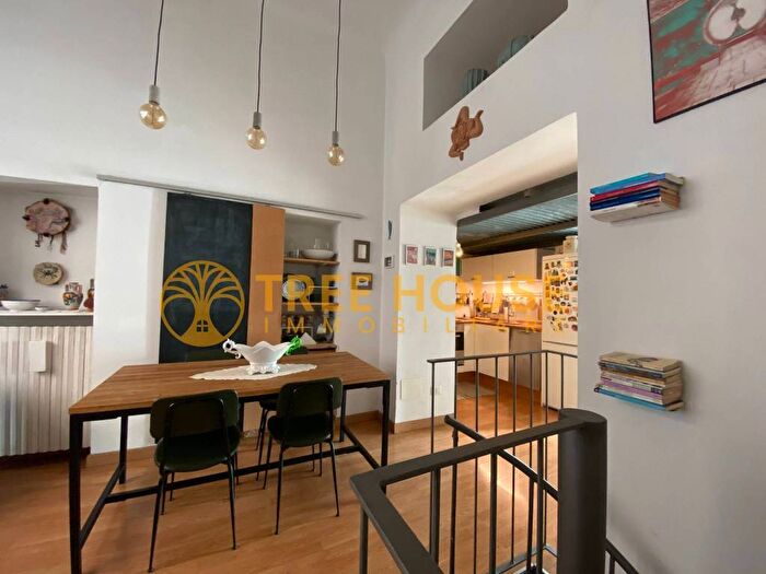 Appartamento trilocale in affitto in Via Bezzecca, Montenero, Milano