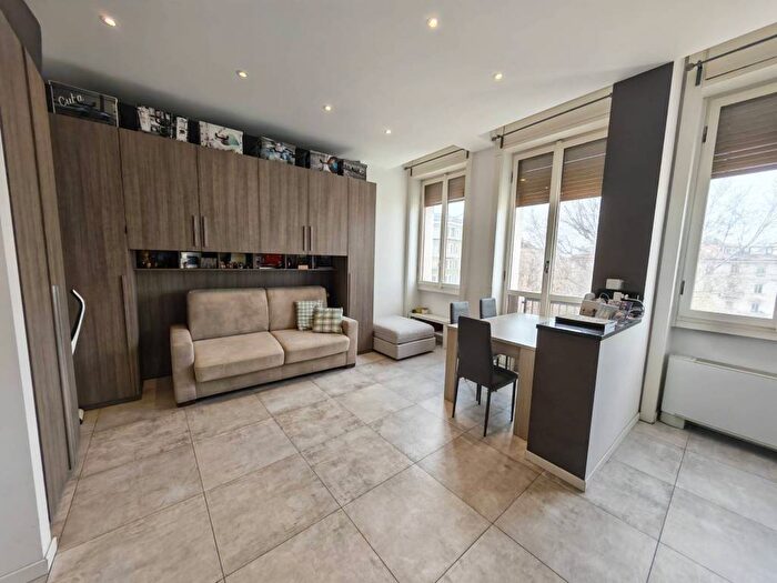 Appartamento monolocale in affitto in Piazzale di Porta Lodovica, Bocconi, Milano