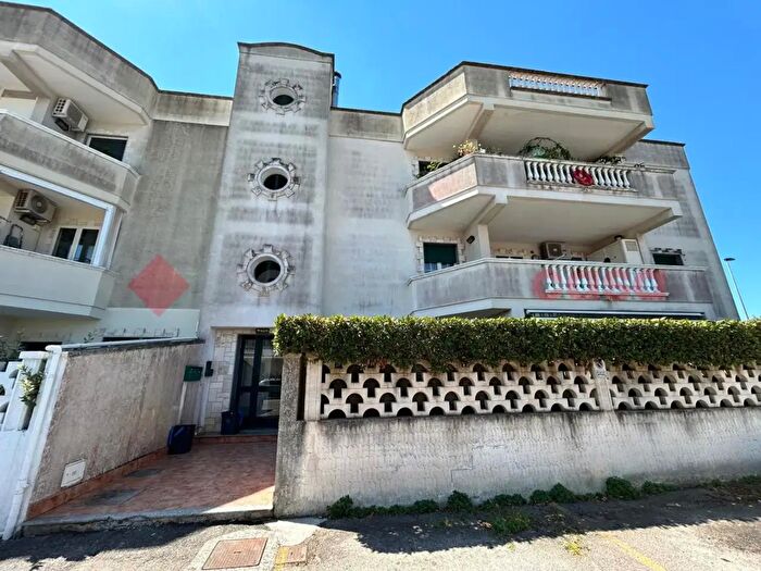 Appartamento quadrilocale in vendita in Via Principe Muscettola, Leporano