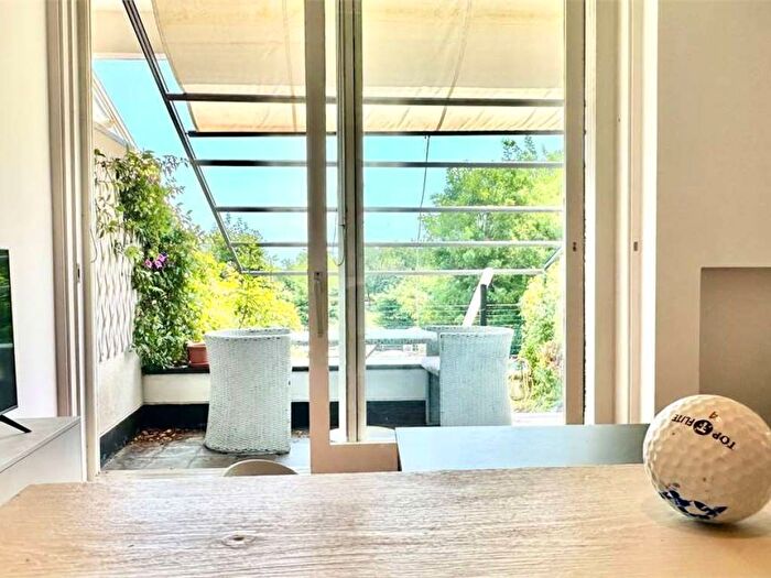 Appartamento monolocale in affitto in via al golf, Pineta, Arenzano