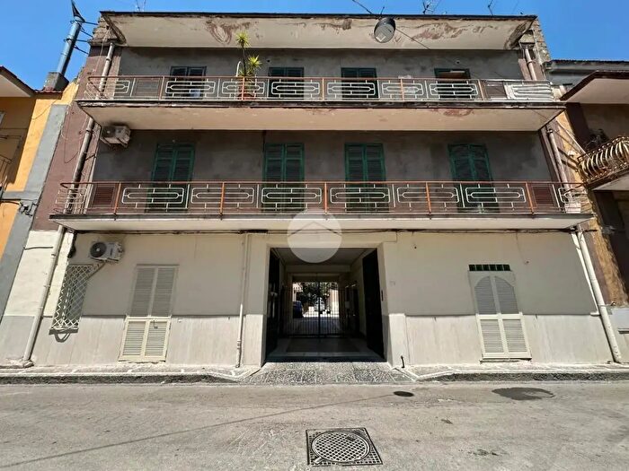 Appartamento bilocale in vendita in Via Visone, Caivano