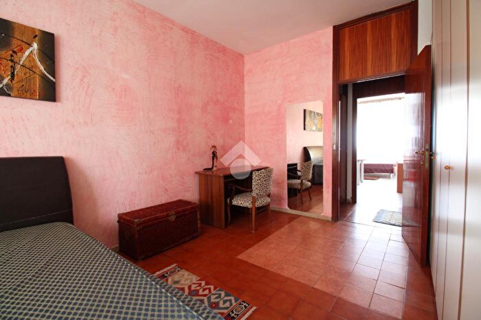 Appartamento trilocale in affitto in Via Dante Alighieri, Pomezia