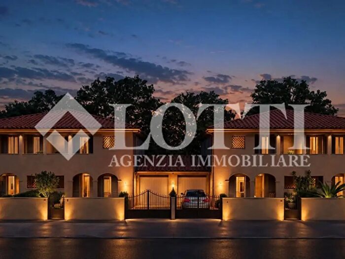 Casa con 6 locali in vendita in a U della Bianca, Pontedera