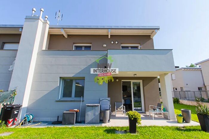 Casa con 7 locali in vendita in Via Montereale Pordenone, Pordenone