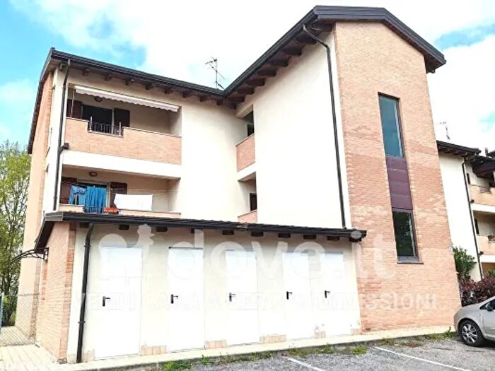 Appartamento trilocale in vendita in Via Pero, Fusignano