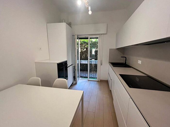 Appartamento trilocale in affitto in Via del Pratello, San Felice, Bologna
