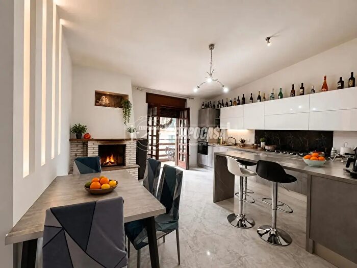 Appartamento quadrilocale in vendita in Via Santa Maria, Monteforte Irpino