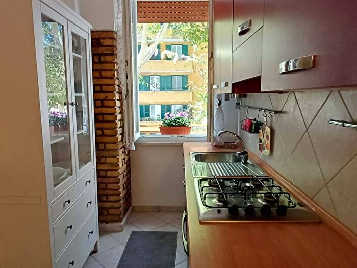 Appartamento bilocale in affitto in Via Licia, San Giovanni, Roma