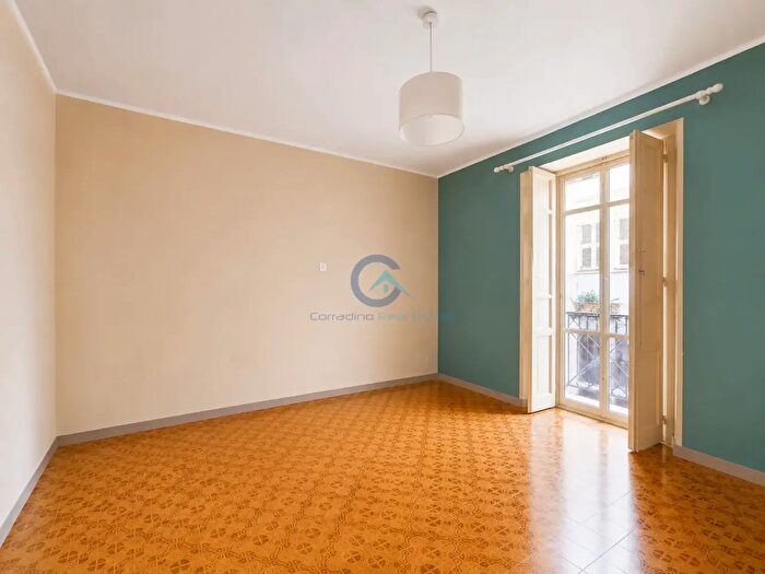 Appartamento trilocale in affitto in Via Bruno Chimirri, Catanzaro