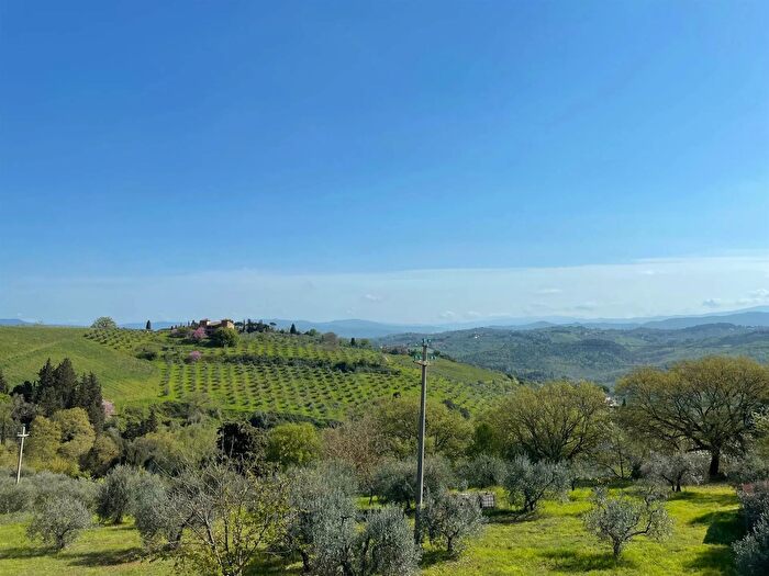 Appartamento con 5 locali in vendita in San Casciano In Val Di Pesa