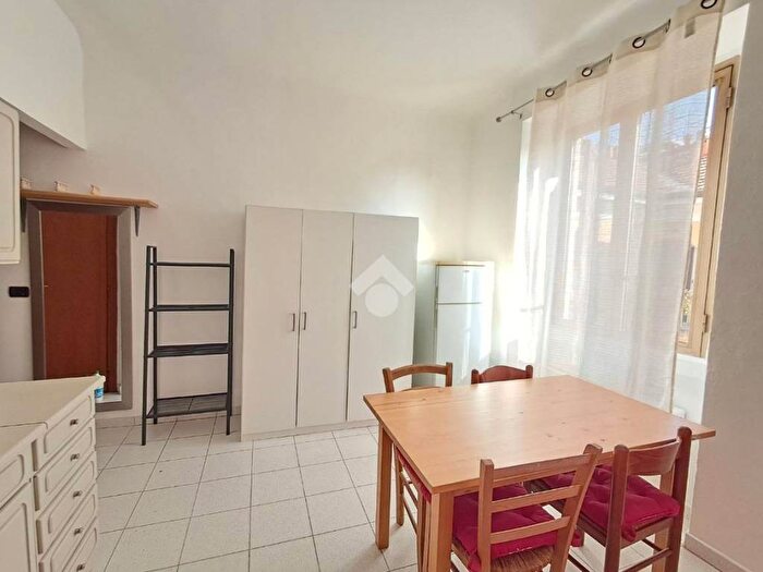 Appartamento monolocale in affitto in Via Amatore Sciesa, Montenero, Milano