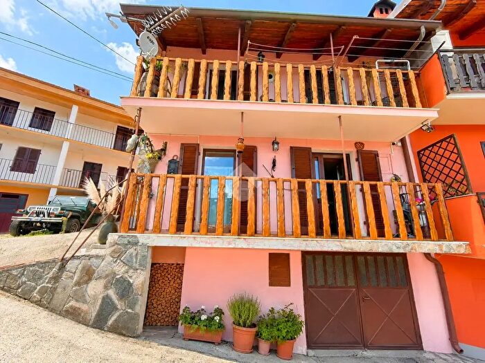 Casa trilocale in vendita in Borgata San Filippo, Giaveno
