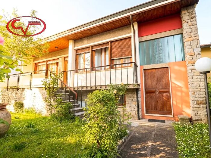 Casa con 5 locali in vendita in Via Trieste, San Giovanni Valdarno