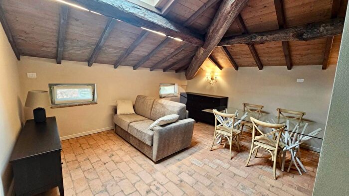 Appartamento bilocale in affitto in Via Roma, Tregnago