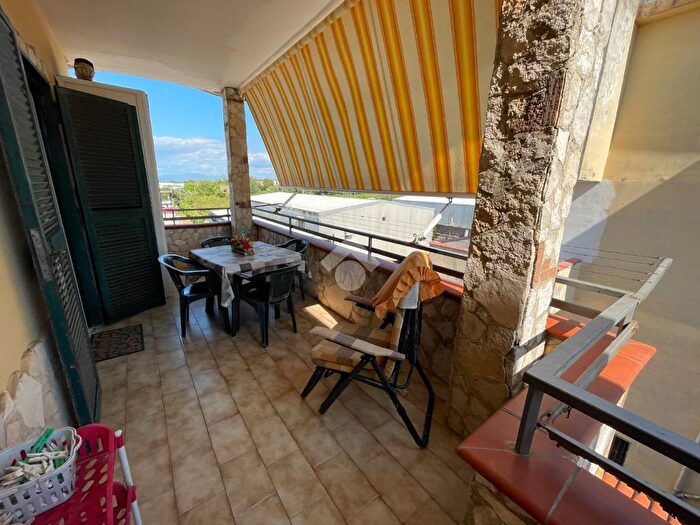 Appartamento quadrilocale in vendita in Vie Eugenio Montale, Marano Di Napoli