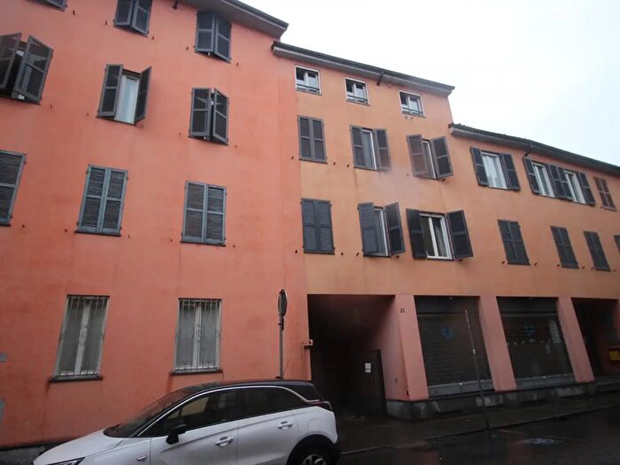 Appartamento quadrilocale in vendita in Via dei Grani, Casale Monferrato