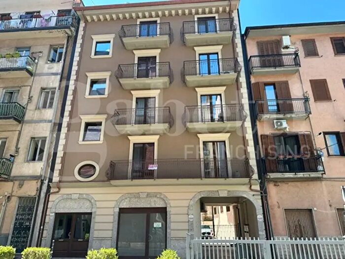 Appartamento trilocale in vendita in Via Casale, Avellino
