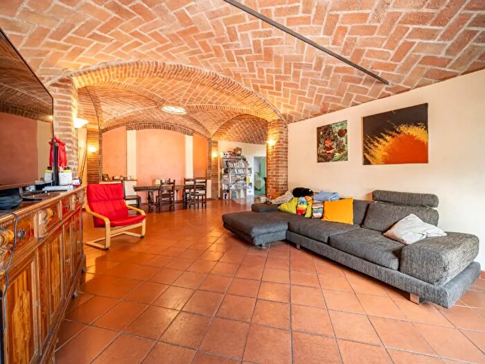 Appartamento trilocale in vendita in Via Concordia, Cavezzo