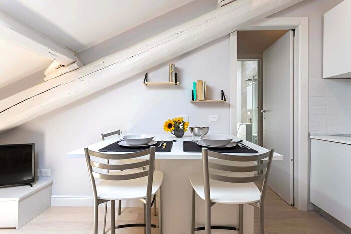 Appartamento monolocale in affitto in Via Francesco Ferrucci, Milano