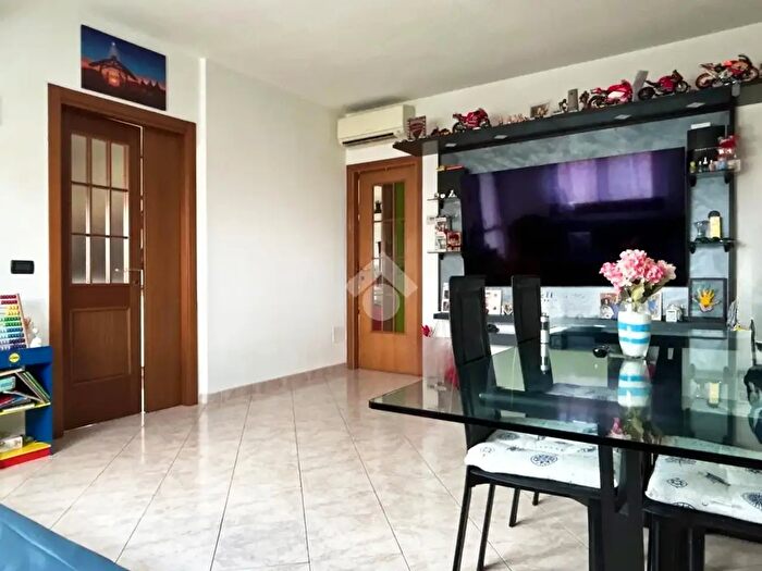 Appartamento trilocale in vendita in Via Circonvallazione, Molinella