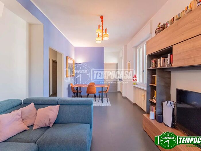 Appartamento trilocale in vendita in Viale Zara, Milano
