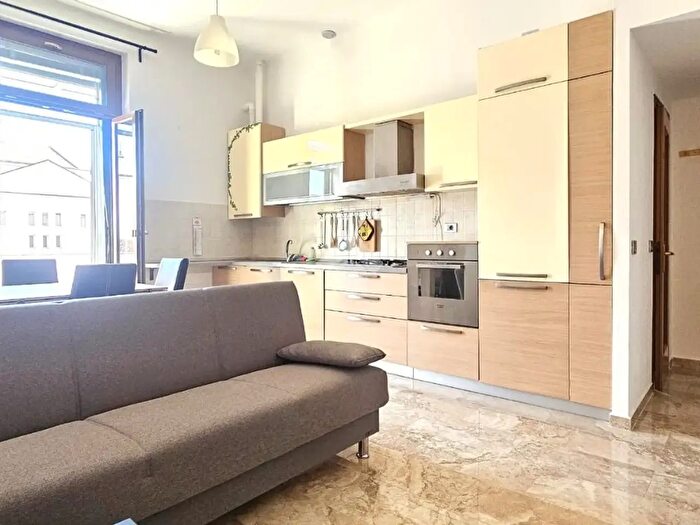 Appartamento bilocale in affitto in Via Gratosoglio, Milano