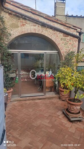 Appartamento con 5 locali in vendita in Sinalunga