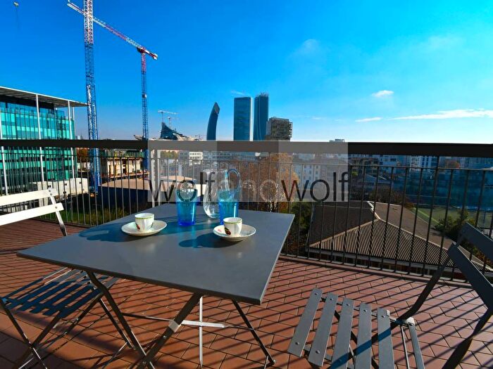 Casa trilocale in affitto in Via Paolo Uccello, Monte Rosa Lotto, Milano