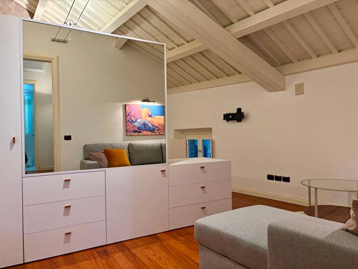 Casa bilocale in affitto in Piazza Giacomo Matteotti, Centro Storico, Udine