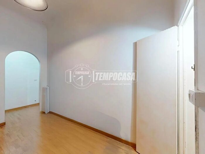 Appartamento bilocale in vendita in Viale Certosa, Milano