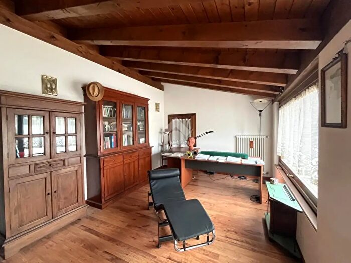 Appartamento trilocale in vendita in Via Colbacchini, Bassano Del Grappa