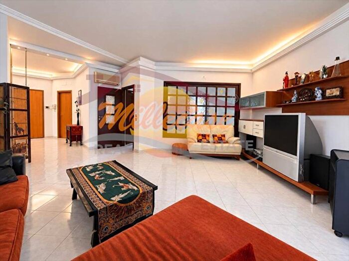 Appartamento con 5 locali in vendita in Viale Scala Greca, Scala Greca Neapolis, Siracusa