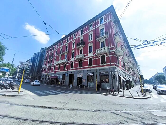 Appartamento monolocale in vendita in Viale Umbria, Milano
