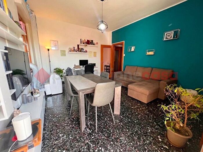 Appartamento trilocale in affitto in VIA SALESIO PEGRASSI, Borgo Venezia, Verona