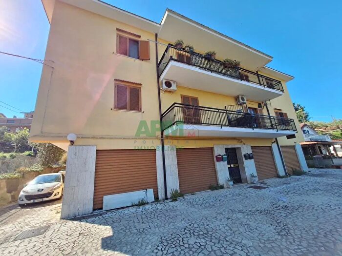 Appartamento con 5 locali in vendita in Localita Timpone degli Ulivi, Cosenza