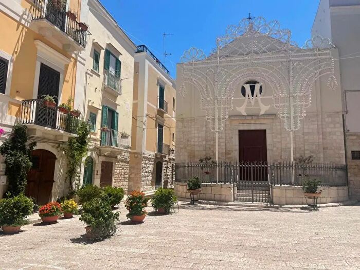 Appartamento bilocale in vendita in Via Annunziata, Trani