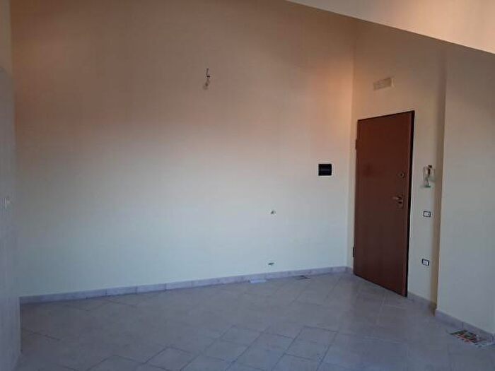 Casa trilocale in vendita in Via Antica Giardini, Giugliano In Campania