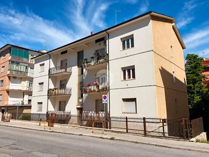 Appartamento quadrilocale in vendita in Viale Principe di Piemonte, Campobasso