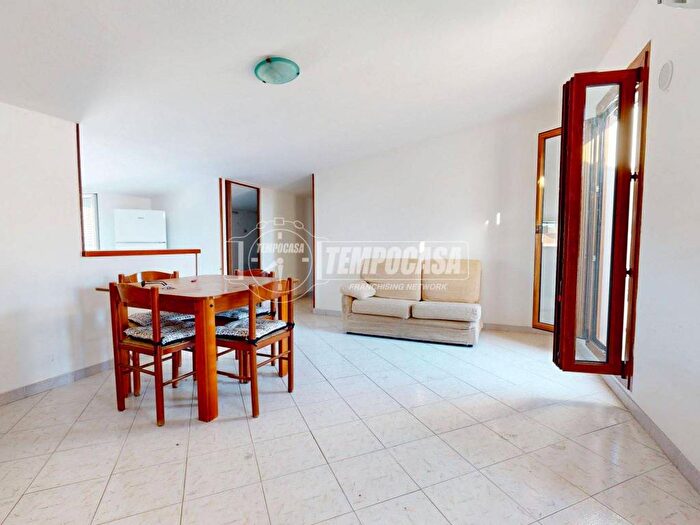 Appartamento trilocale in vendita in Via Giuseppe Meridda Li Punti, Li Punti Viziliu, Sassari