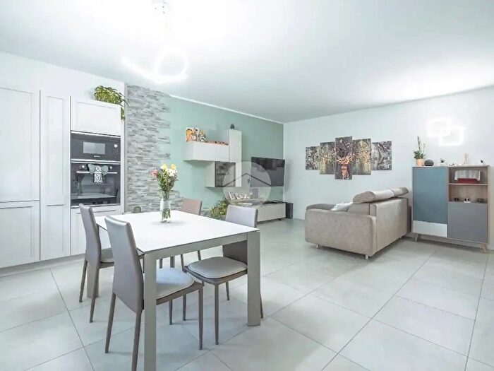 Appartamento quadrilocale in vendita in Via Vincenzo Ferrarin, San Martino Buon Albergo