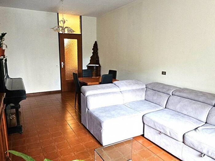 Appartamento quadrilocale in affitto in Via Siracusa, Sacra Famiglia Basso Isonzo, Padova