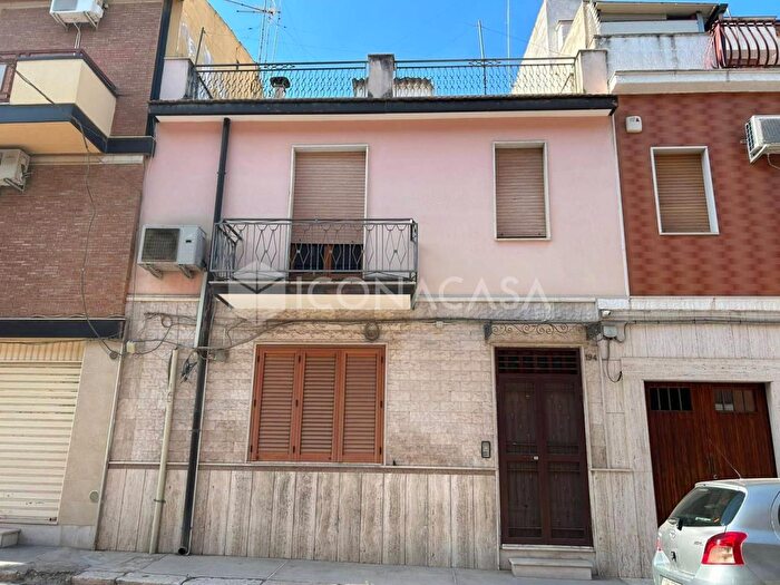 Appartamento con 5 locali in vendita in Via Carlo Pisacane, San Severo