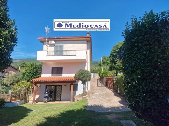 Casa quadrilocale in vendita in Via del Marrone, Velletri