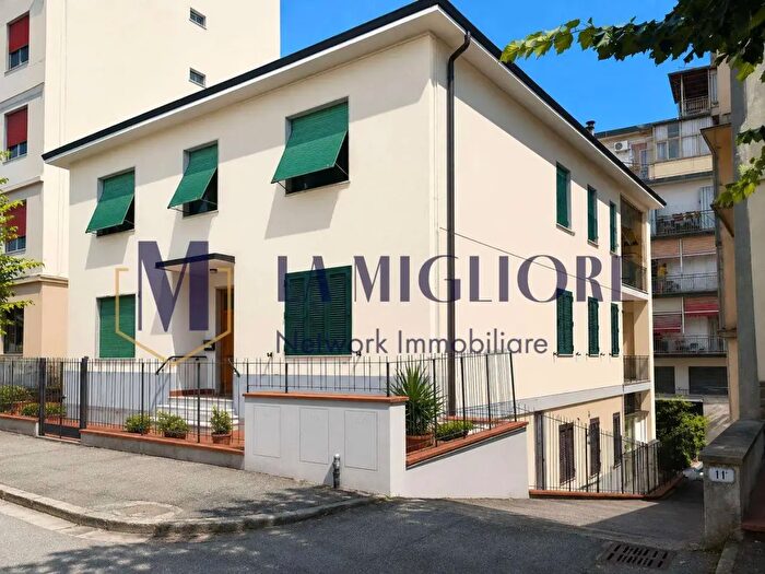 Appartamento trilocale in vendita in Via di Porto, Signa