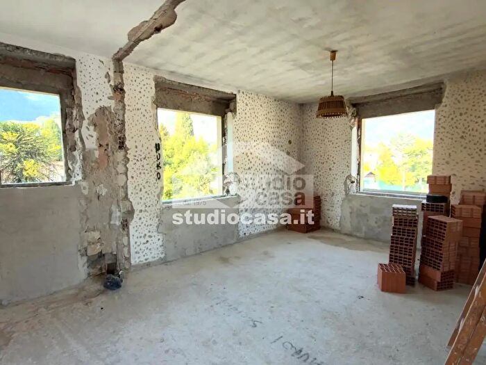 Appartamento quadrilocale in vendita in Via SCaterina c, Arco