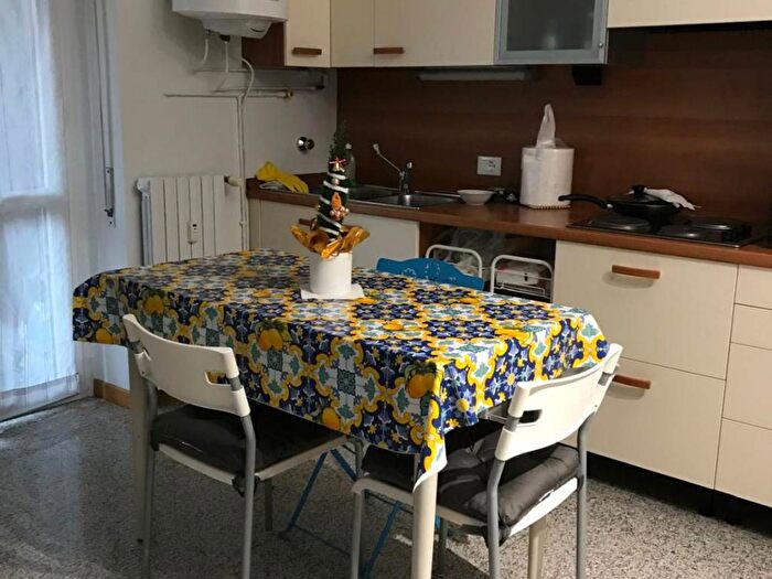 Appartamento monolocale in affitto in Via Savona, Solari, Milano