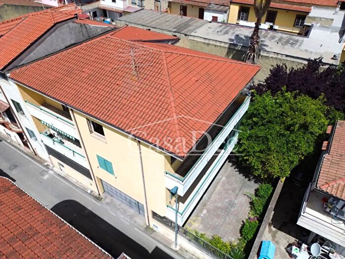 Appartamento quadrilocale in vendita in Via Scarlatti, San Marcellino